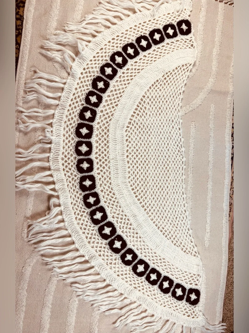 Vintage 70s Handmade Bohemian Crochet Shawl – Cream & Black Geometric Floral